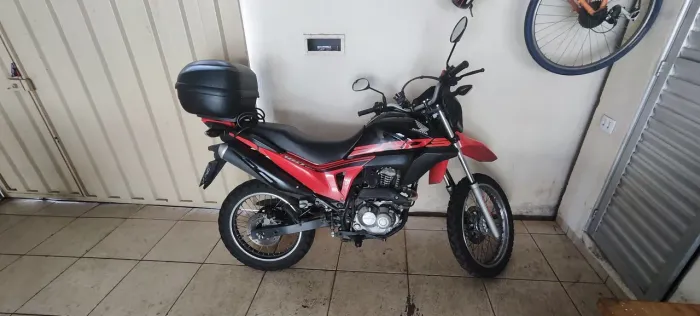 Bros 2018 muito conservada