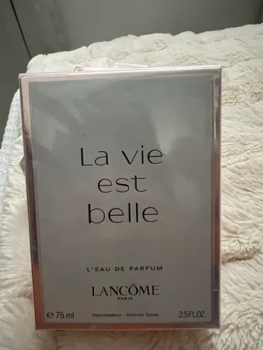 Perfume La vie est belle tradicional original lacrado 