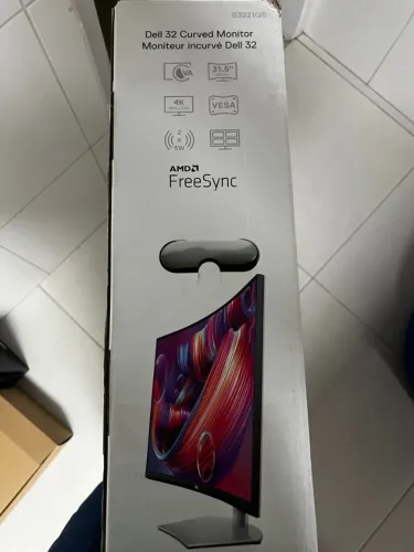 Monitor Dell 32 polegadas 4k AMD Sync 