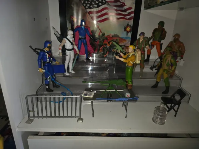 LOTE GI JOE SUPER 7 sem caixa ? 
