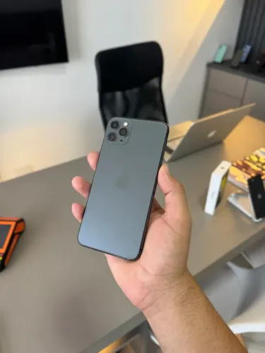 iPhone 11 Pro Max 64 gigas sem Face ID