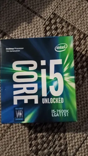I5 7600k funcionando perfeitamente 