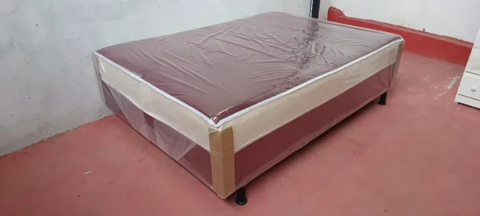 Cama vinho casal --107