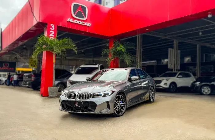 BMW 320i M SPORT 2024