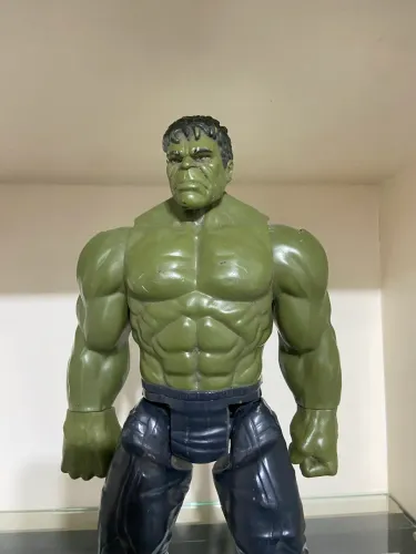 Hulk Hasbro 30cm