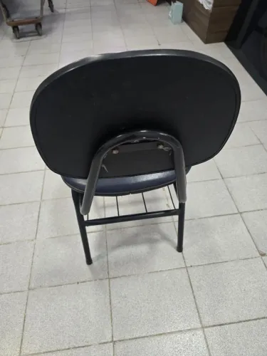 Vendo lote com 10 cadeiras estofadas