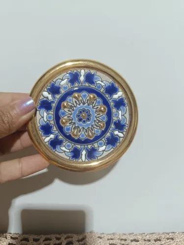 PRATO ESPANHOL PINTADO A MAO EM OURO 