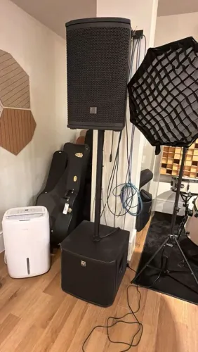 Kit de caixas Electro Voice