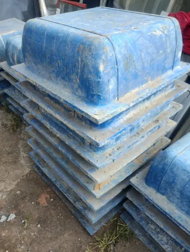 Formas para laje valor da unidade $35 tenho 20 unidades só ligar *71 ou zap