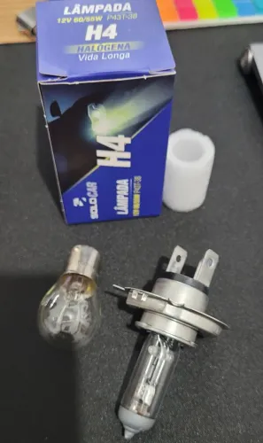 Lote Peças Carro, Lâmpadas, Cartela Fusiveis, Kit Limpeza e Fluido