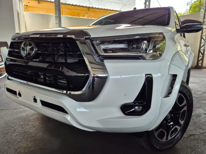 Hilux SRX PLUS 2.8 4X4 AUT. DIESEL 0KM 