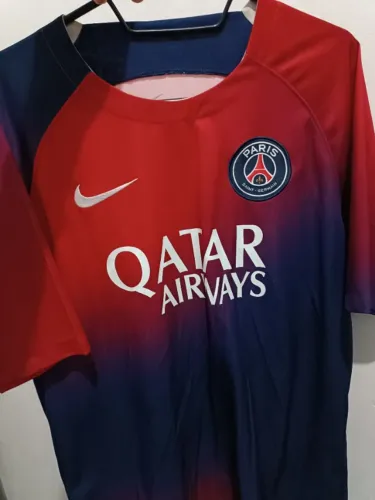 Camisa pré-jogo PSG 23/24 - Versão Torcedor