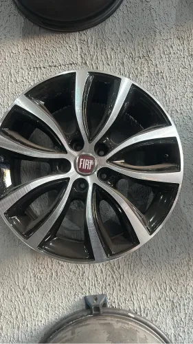Roda aro 18 Fiat toro original 