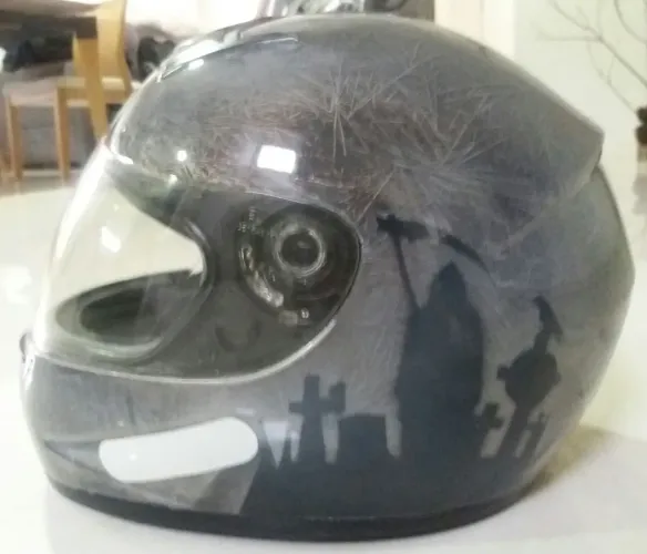 Capacete customizado Tam.58