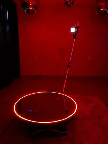Plataforma 360 + Tubo Led