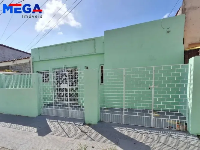 Casa Comercial no bairro Bom Futuro em Fortaleza, CE