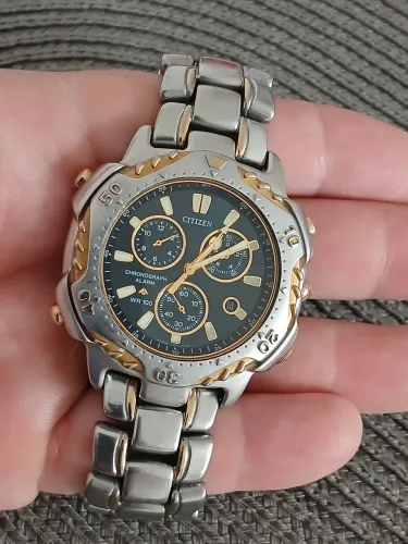 Exemplar extremamente raro Relógio Citizen Chronograph Alarm , anos 1990