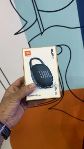 Caixa de som JBL CLIP 5 Lacrada Bluetooth 7W RMS Azul - R$ 420,00 | Novo | Loja Fisica