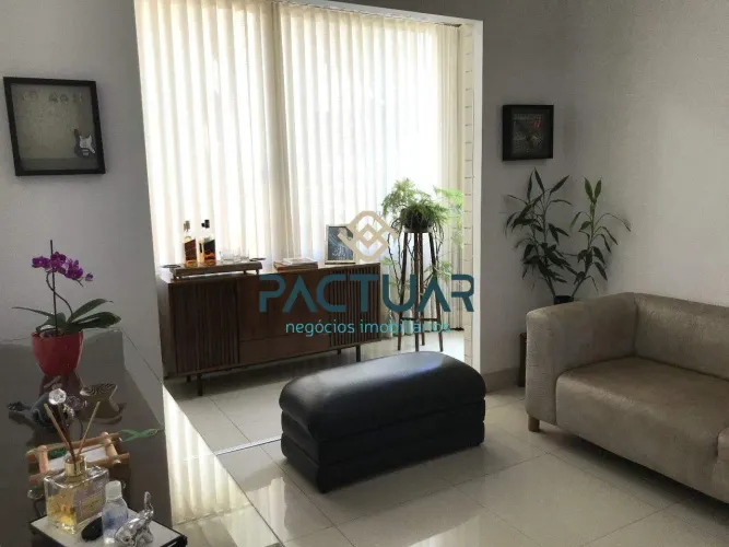 Área privativa de 3 quartos, suíte, varanda e elevador no bairro Buritis