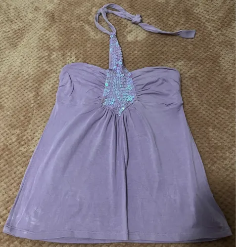 Blusa lilás com detalhes em paetês - Tamanho P