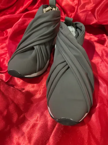 Tênis Arezzo Fun Soft verde oliva 36