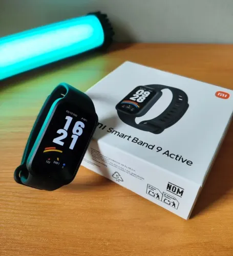 Xiaomi Mi Band 9 Active - Novo