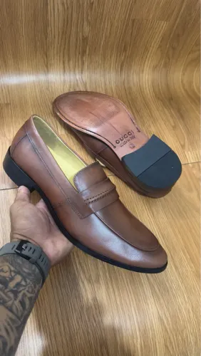 Sapatos Sociais de couro Masculino Gucci Couro