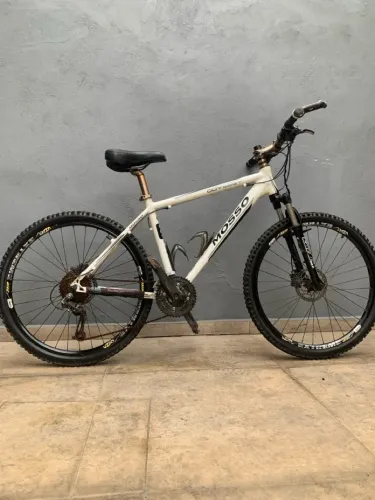 Bicicleta MTB Mosso Odyssey com NF