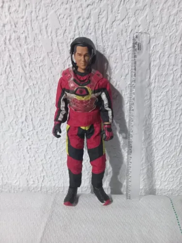 boneco articulado max steel falcon