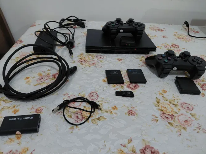 Playstation 2  COMPLETO - Em Ótimo Estado 