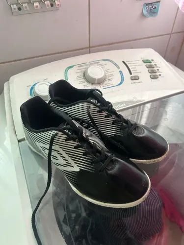 Chuteira Umbro Futsal Original - Tamanho 41