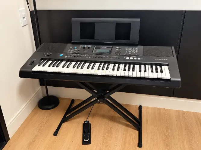 Teclado Yamaha PSR-E473 - Excelente Estado