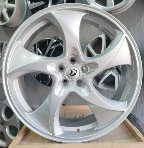 Rodas BRW Summer II aro 20 5x112 - R$ 5.690,00