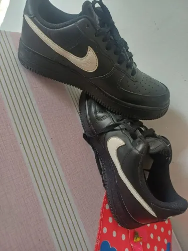 Tênis,Nike AIR FORCE 1 Semi novo usado poucas vezes. Número:39