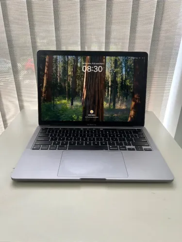 MacBook Pro M1 13? - 16GB de ram - SSD 256gb