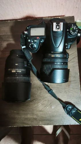 ? Nikon D7000 + Kit de Lentes