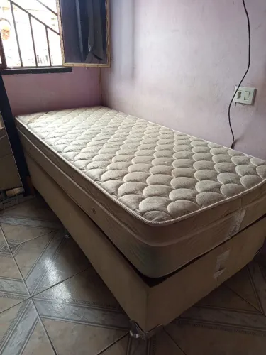 Cama de solteiro. Pra vender logo