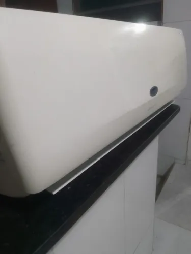Ar condicionado aberto a negociação