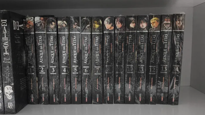 Mangá de ataque dos Titãs 