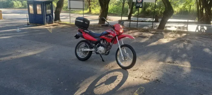 NXR - única  no OLX deste ano com esta km