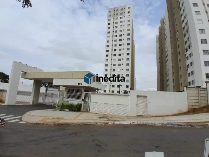 Apartamento com 2 Quartos, Vaga Coberta e Lazer Completo | R$ 1.300,00 mês