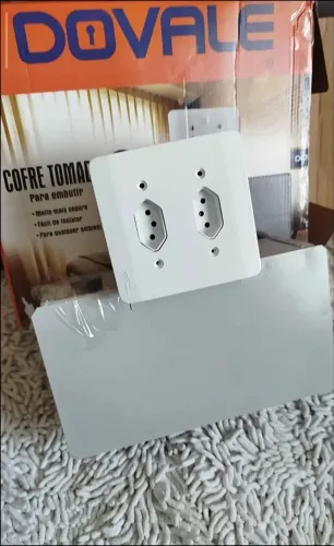 Cofre de tomada para embutir 