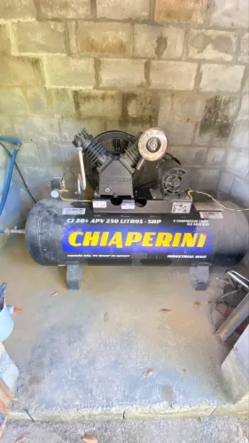 Máquina de bloco semi-automática