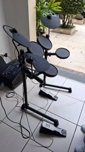 BATERIA ELETRICA YAMAHA DTX 400K COMPLETA