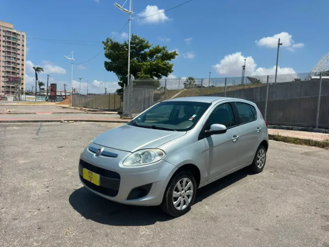 Fiat Palio Attractive 1.0 EVO Fire Flex 8V 5P 2015