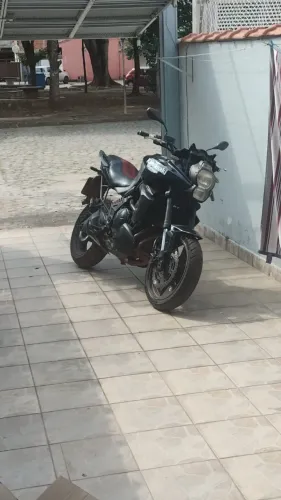 Moto Versys 665cc 2010