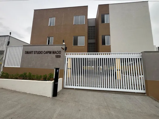 Flats com 30m2 em Capim Macio