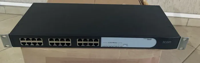 Switch 3com Baseline 2824 10/100/1000