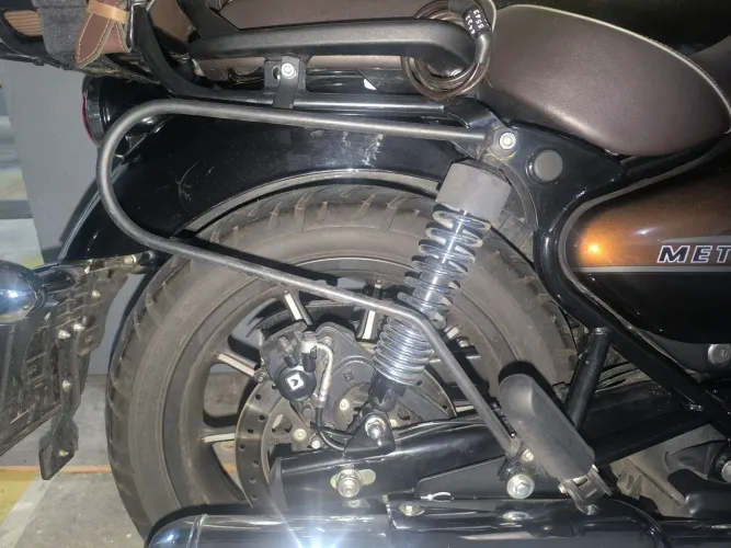 Afastador de alforges Meteor/Classic/Hunter 350