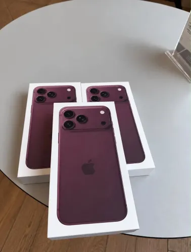 IPHONE 18 PRO MAX 256 BORDO